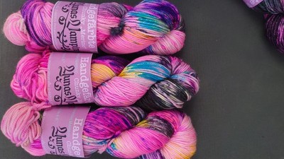 Handgefärbte Wolle Aus Italien High Quality Chunky Yarn Schurwolle 100% (Merino)
