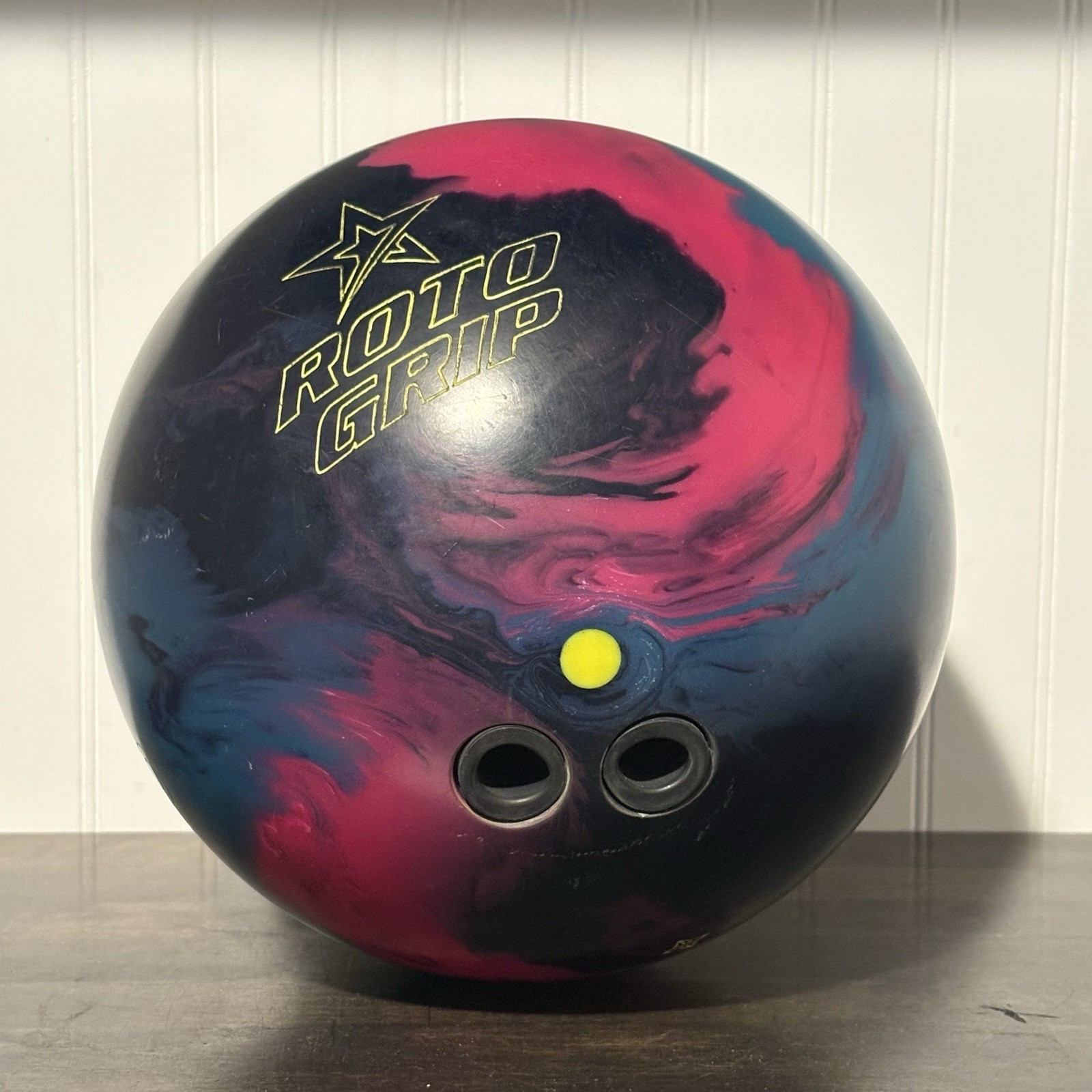 Roto Grip Halo Pearl ~ Bowling Ball ~ Halo ~ 15lb ~ Used