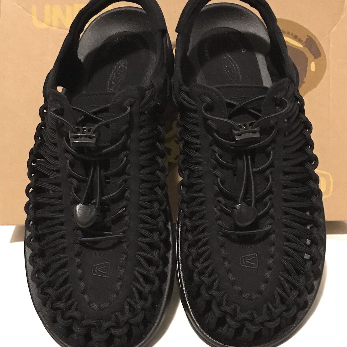 NEW KEEN Women's Size 7.5 M UNEEK 2 Cord Sandals Black NEW KEEN Women's Size 7.5 M UNEEK 2 Cord Sandals Black