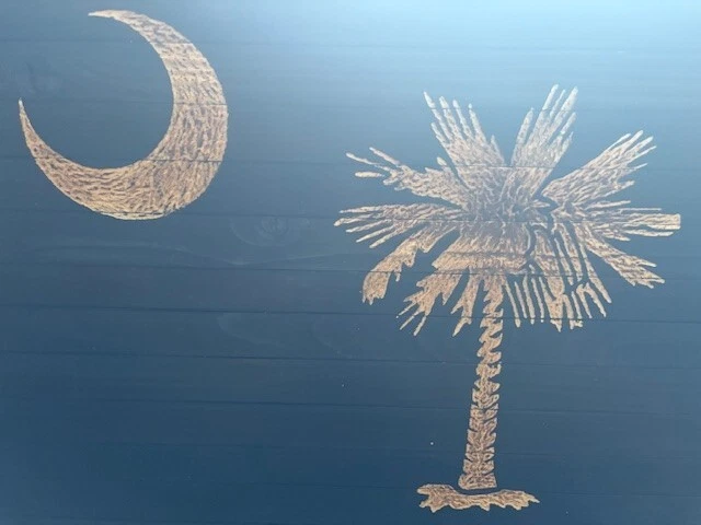 Handmade Distressed Wooden South Carolina State Flag/sign - Image 4 of 4