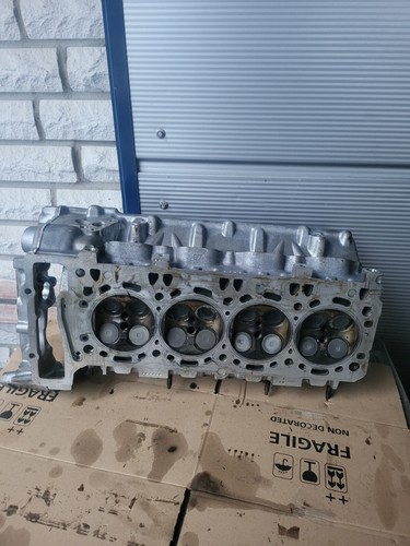 BMW F10 F11 F01 F15 N63b44B 449Ps ZYLINDERKOPF NOCKENWELLE LINKS