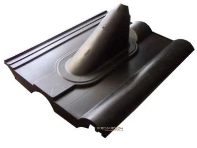 KOSMOS24 Sartén de techo de Frankfurt negra antenas de satélite ladrillo cubierta de tejas