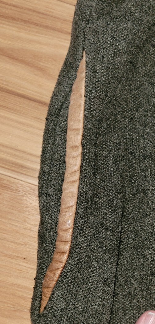 ORVIS Pullover Button Collar Leather Trim Made In… - image 4