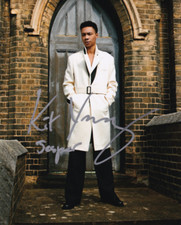 KIT YOUNG signed Autogramm 20x25cm SHADOW & BONE in Person autograph COA