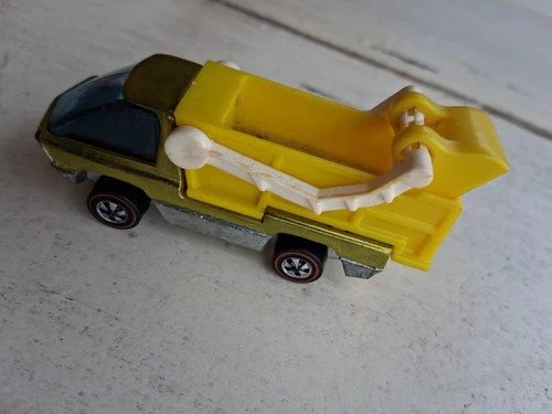 Hot Wheels Redline Heavyweights Diecast Truck - Yellow, White, Green