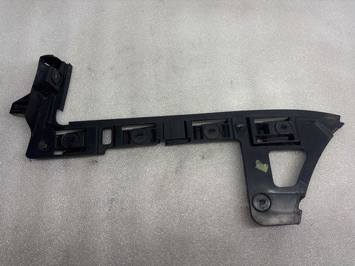 Volkswagen Passat B6 2006 Stoßstange hinten links Halterung 3C9807393 ISA12344