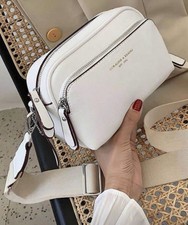 women's bag with wide straps