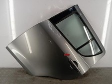 Porte arrière et accessoires Suzuki SWIFT