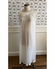Vtg Gossard Artemis Ivory Double Chiffon Satin Embroidered Long Nightgown Small