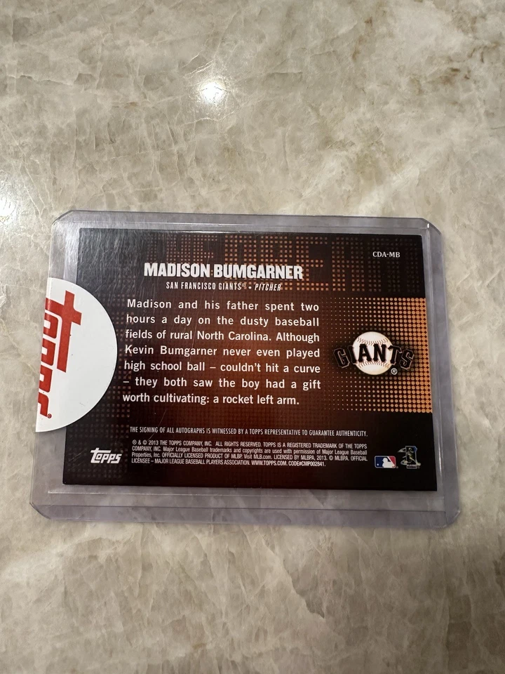 Tarjeta de gigantes 2013 Topps Madison Bumgarner persiguiendo el sueño autógrafo automático Foto 4 de 4