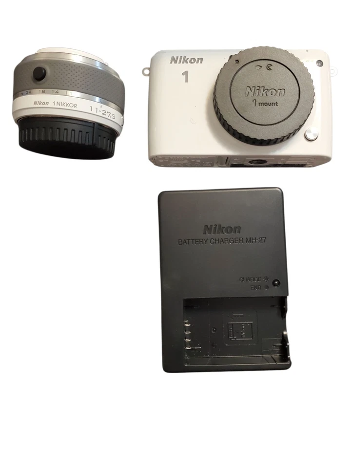 Nikon 1 S1 10.1MP Mirrorless Digital Camera White With 11-27.5 lens MINT - Image 4 of 4