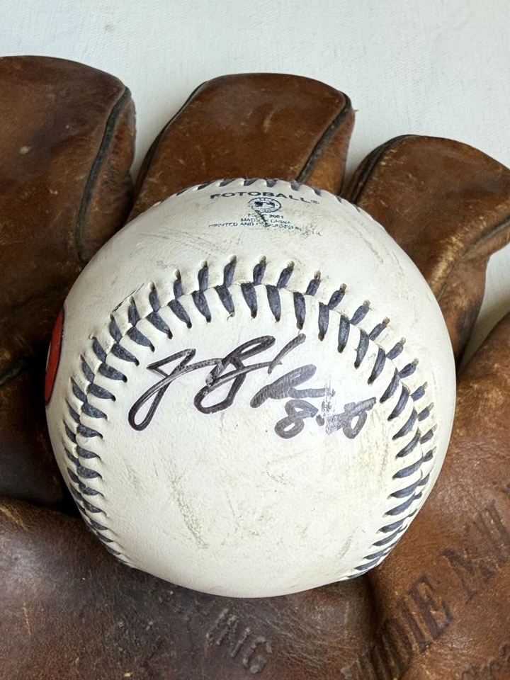 Cliff Lee Signed Autographed Cleveland FotoBall Baseball - Image 2 of 4