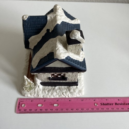 CHRISTMAS VALLEY Porcelain Lighted Village STATION Hollyshire Place Collect 1992 - Picture 10 of 11
