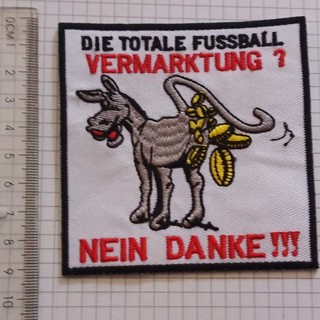 Aufnäher bestickt „Totale Fussball Vermarktung? Nein Danke!!!“ Kutte Anti DFL