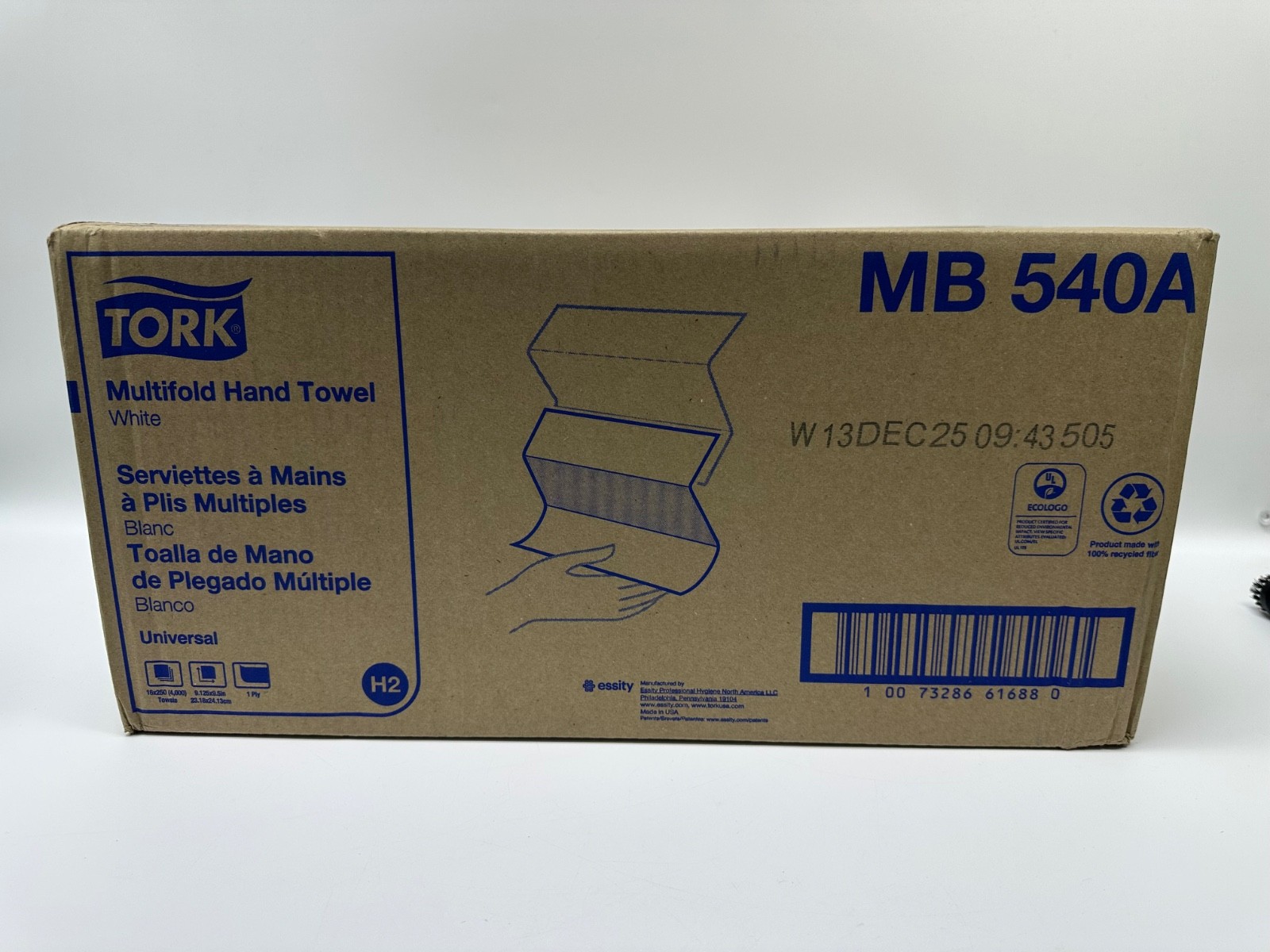 White 4000 Towels (16 Packs Of 250) Mb540a