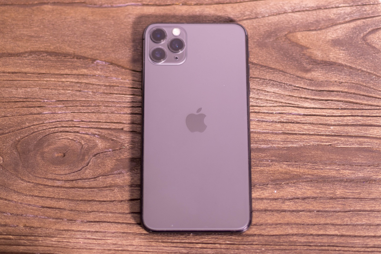 Apple iPhone 11 Pro Max 256GB Space Gray Unlocked A2161 Mint 82% Battery