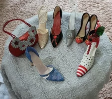 Assorted Stilletto Shoes And Purse Christmas Ornaments- Lot Of 7