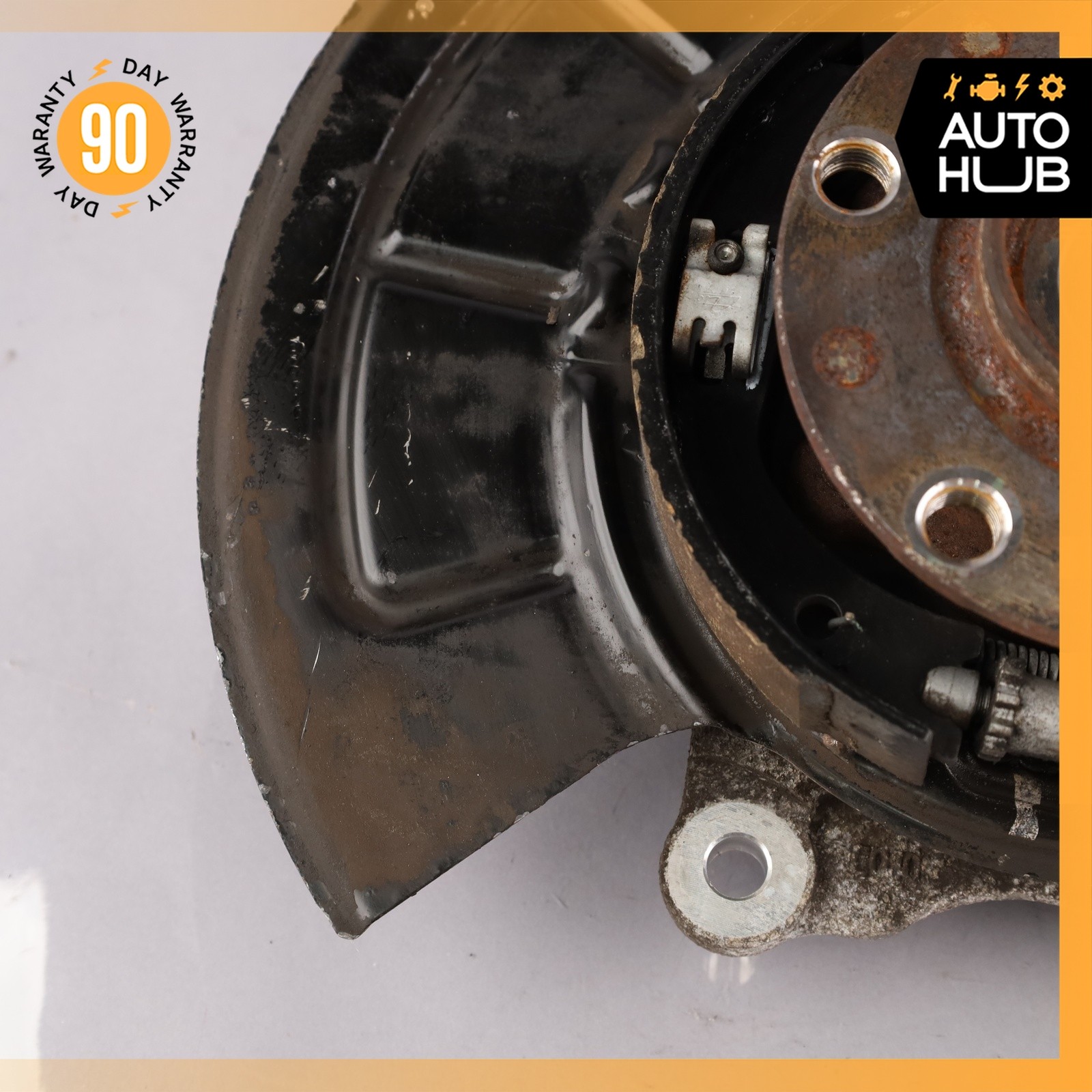 14-17 Maserati Quattroporte M156 Rear Right Side Spindle Knuckle Hub OEM 46k