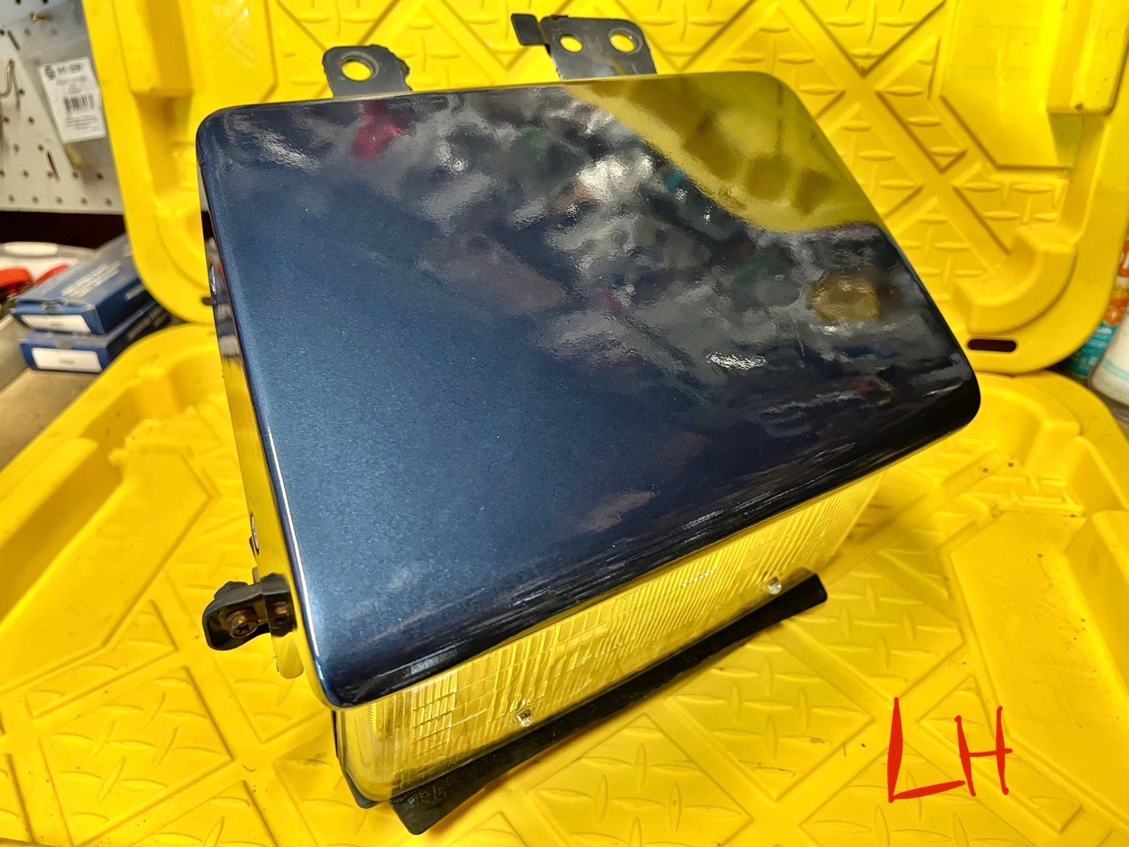 Pバキ319H1YZ2 87-89 Nissan 300ZX Z31 OEM JDM LEFT DRIVER Headlight assembly Blue