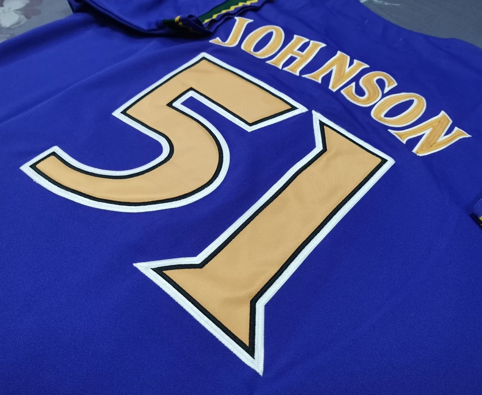 VINTAGE Randy Johnson #51 Diamondbacks Throwback Purple Sewn Stitched Jersey. - Image 3 of 4