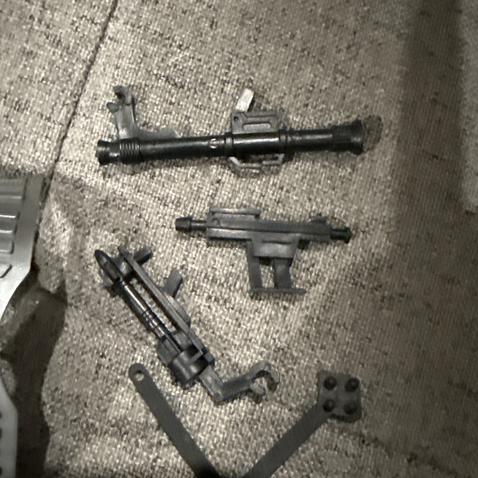 Vintage REMCO 1991 American Defense Battle Sounds ARMOR, STRAPs & WEAPONS