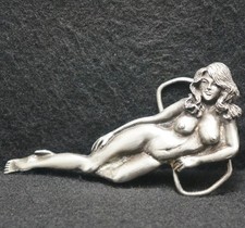 XG01123 NOS VINTAGE 1979 NUDE WOMAN ADULT ARTWORK MENS PEWTER BELT BUCKLE