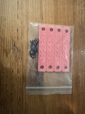 4 Pack Of Traxxas Rc Rustler/Stampede 2wd Battery Hold Down Bars Pink  +4 Clips