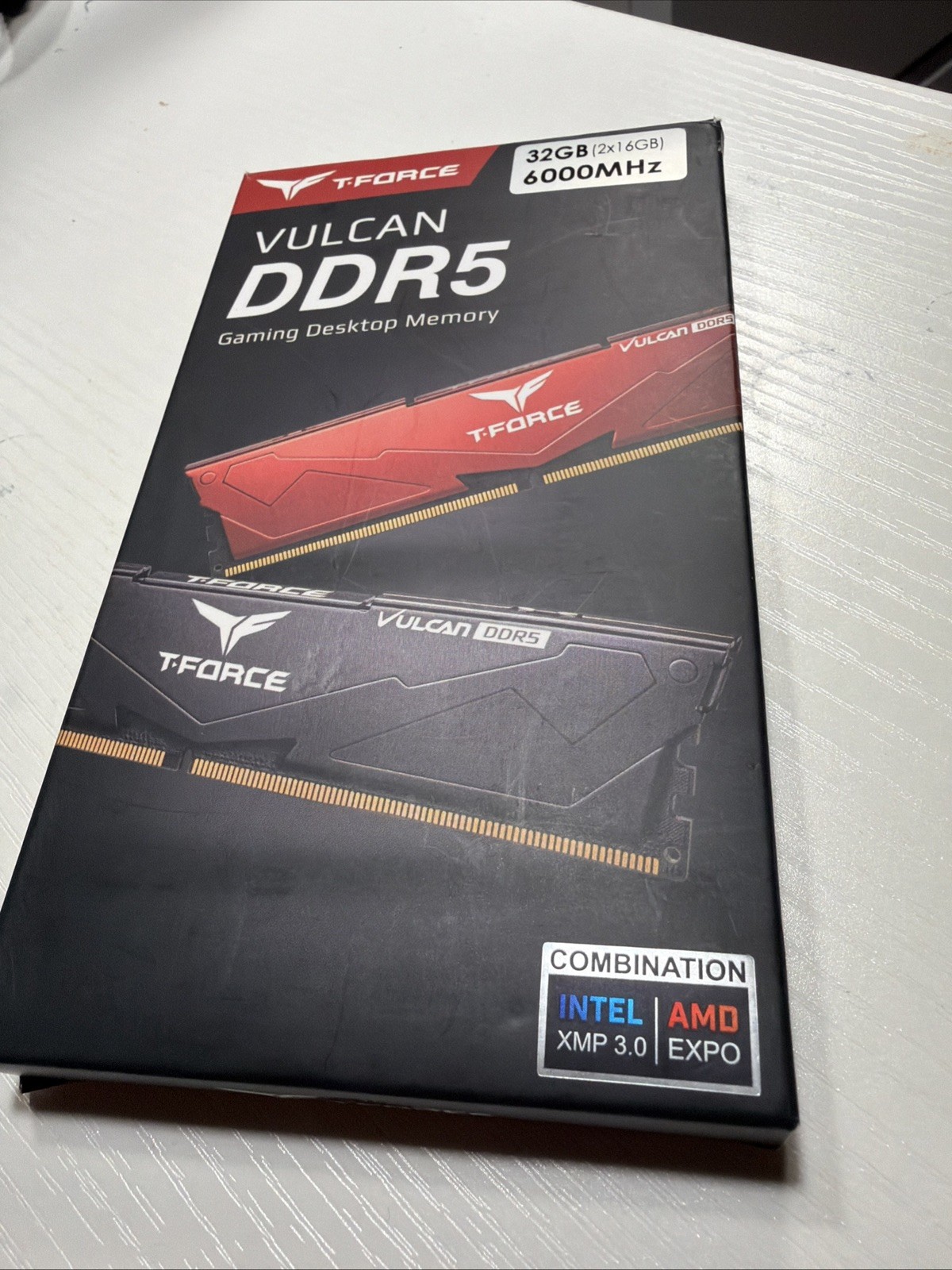 Team Group Vulcan 32GB (2 x 16GB) DDR5 6000 CL38 RAM Desktop Memory Red XMP EXPO