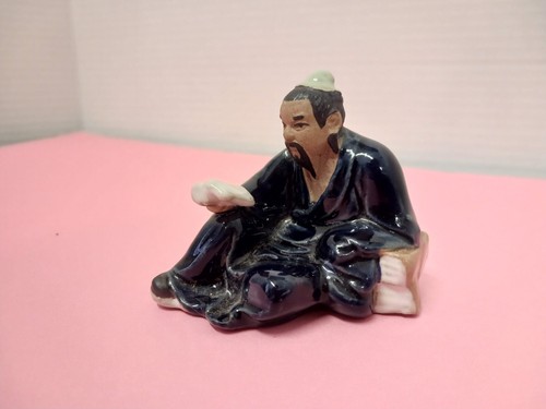 Chinese Mudman "Reading a Book" Pottery with Glaze - Picture 9 of 9