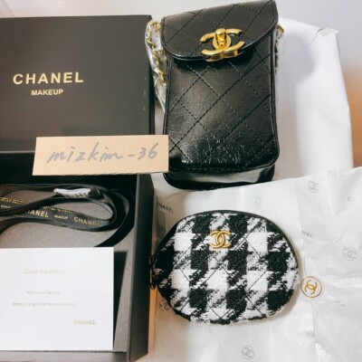 CHANEL BEAUTY Novelty Smartphone Pouch Shoulder Coin Case CHANEL BEAUTY Novelty Smartphone Pouch Shoulder Coin Case