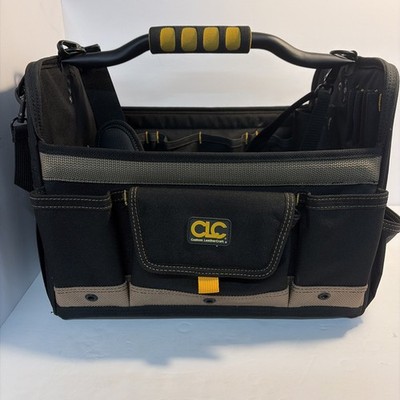CLC Custom Leather Craft Tool Tote bag 14x11x11 New with 30  pockets  and strap 