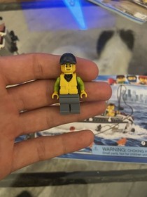 LEGO CITY: Fishing Boat (60147)