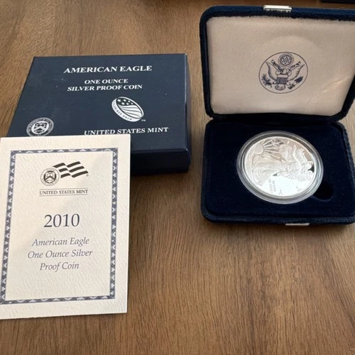United States Mint American Eagle 2010 1 oz Silver Proof Coin w/ Box & COA