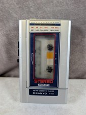 SANYO M-G30 Vintage AM/FM Stereo Metal Tape Cassette Player Walkman Untested
