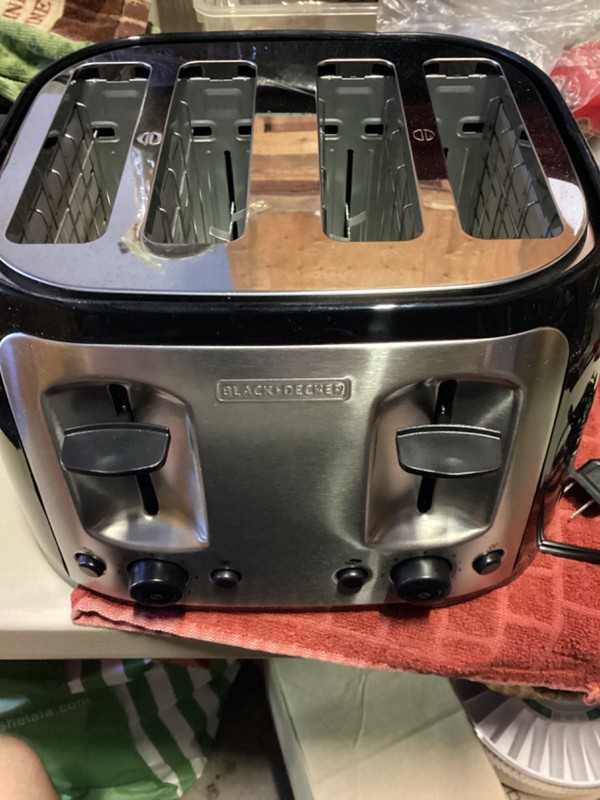 Black and Decker Toaster - Highly rated Buy It For Life recommendation