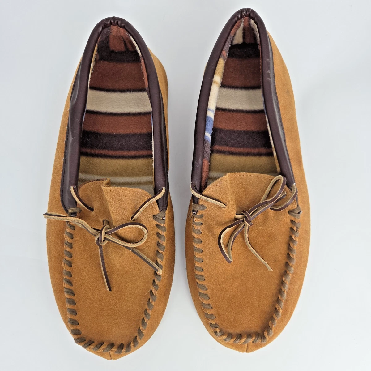 Wirth Original Moccasin Slippers – Red, White & Blue Leather – Size 40 | Men’s 7 Moccasins, Boots, Slippers & Sandals | Minnetonka main image 4