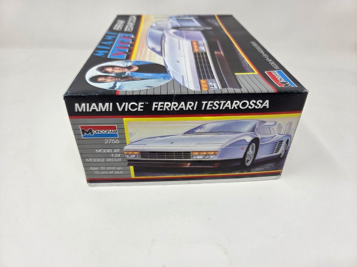 ミニカー Monogram1/24MIAMI VICE FERRARITESTAROSSA Monogram Miami Vice Ferrari Testarossa 1/24 Scale Plastic Model w