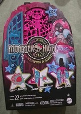 Monster High Skulltimate Secrets Hauntlywood Mysteries Doll, Catty Noir with