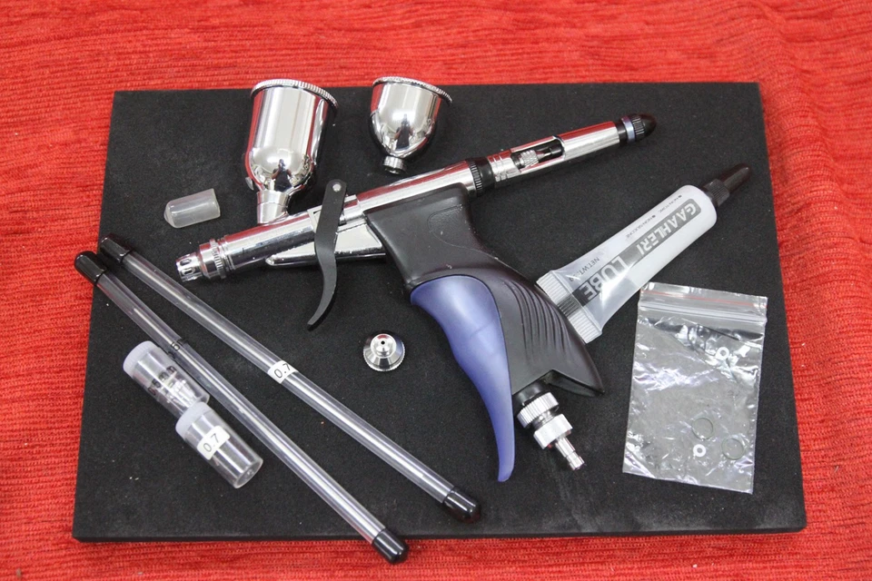 GAAHLERI ACE SERIE BARBATOS REX Airbrushpistole Set