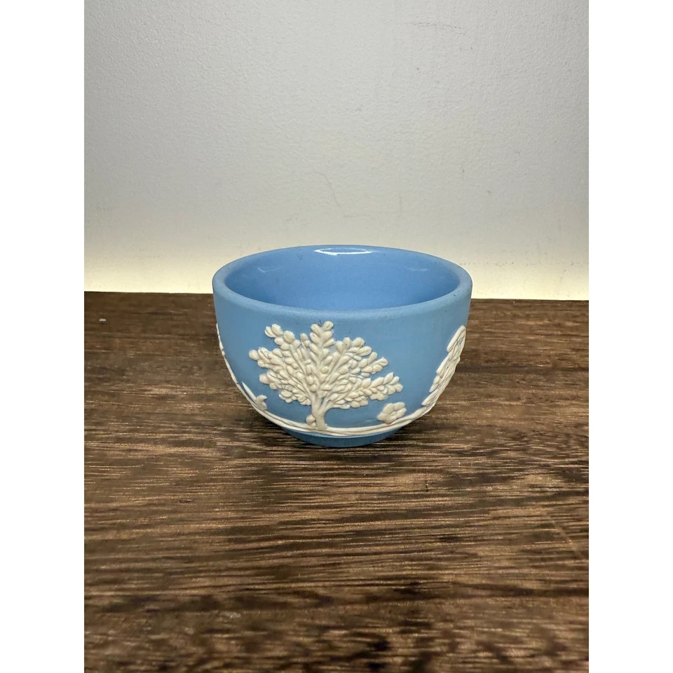 Vintage Wedgwood Azul Jaspe Ware Cuenco Inglaterra 1800 Figuras Árbol Decoración 3" Foto 2 de 4