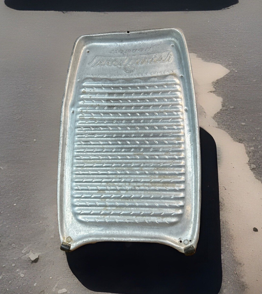 Vintage Morton Industries Speedwash Washboard 15”x 9” USA