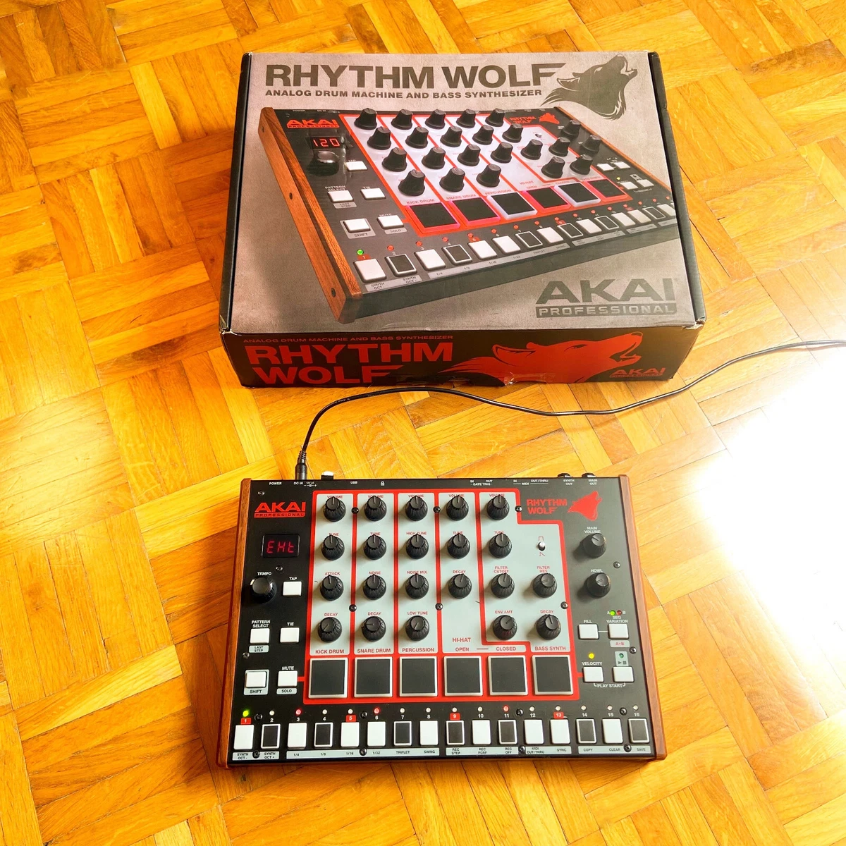 Akai Rhythm Wolf Analog Drum Machine Wit Bass Synthesizer with P