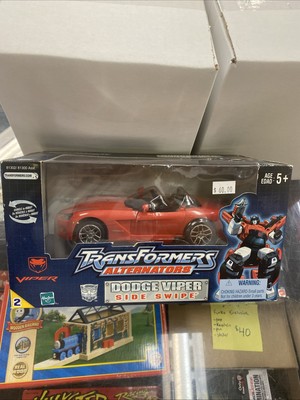 Hasbro Transformers Alternators: Dodge Ram SRT-10 Optimus Prime