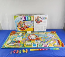 2007 Game of Life Board Game by Milton Bradley Complete FREE SHIP