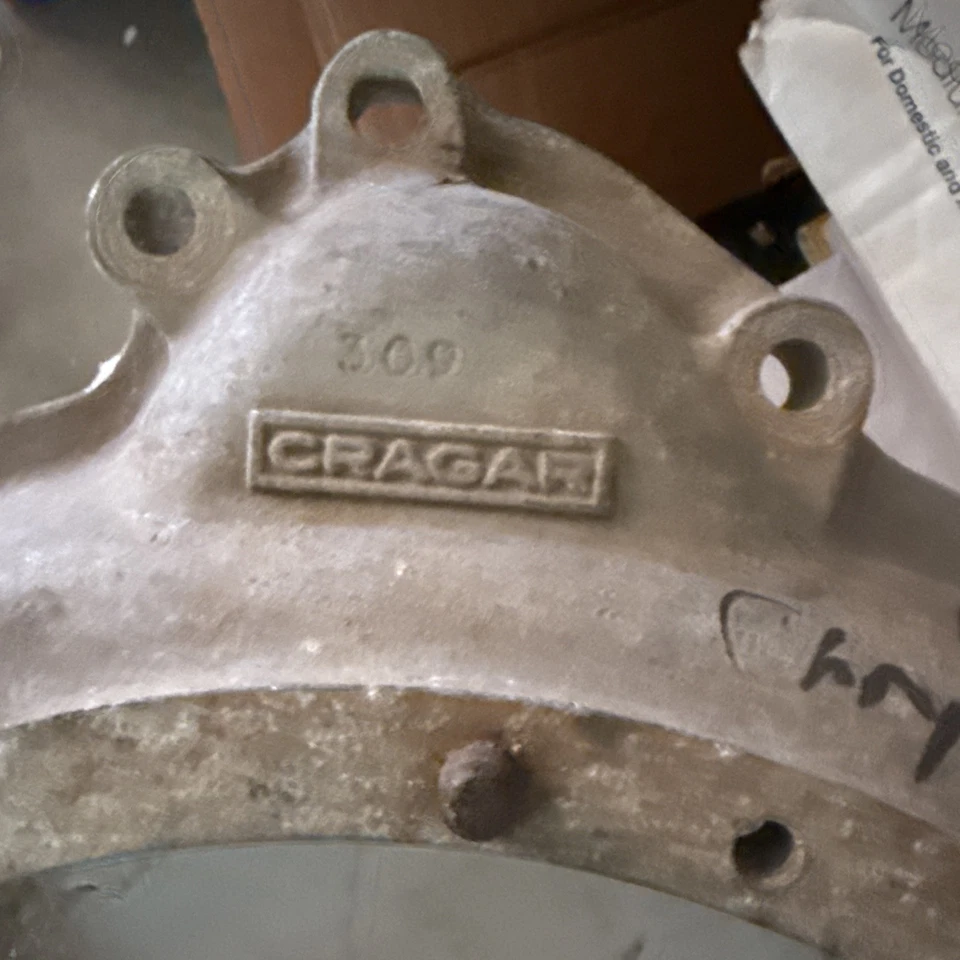 Cragar 309 Chrysler Hemi - Adaptador de transmisión Ford 1932 Flathead Bellhousing Foto 2 de 4