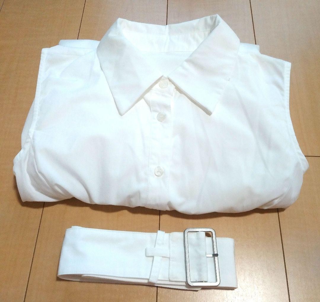 White Sleeveless Dress