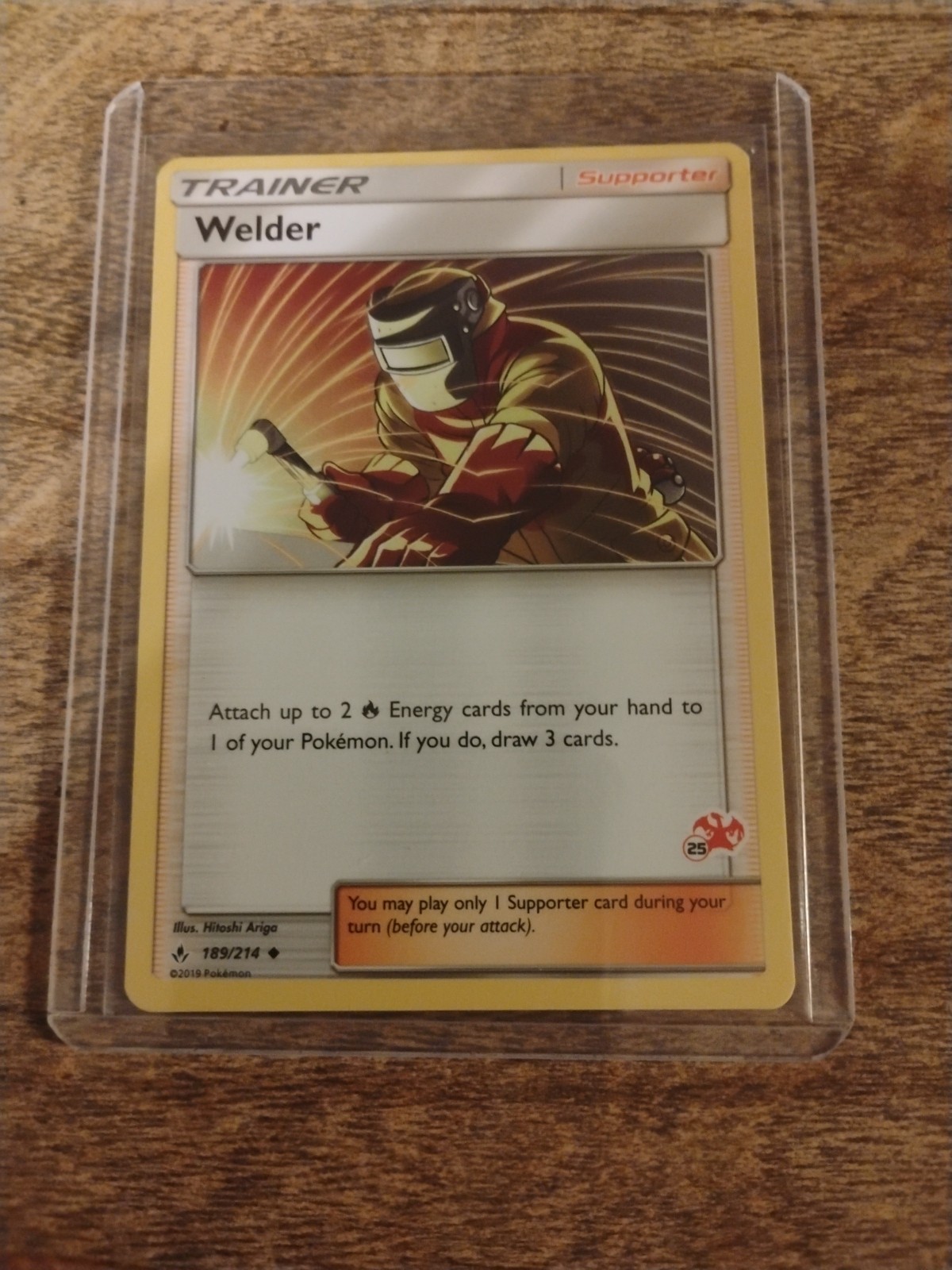 Welder 189/214 HP-MP - Pokemon TCG Sun & Moon Unbroken Bonds UNB Trainer