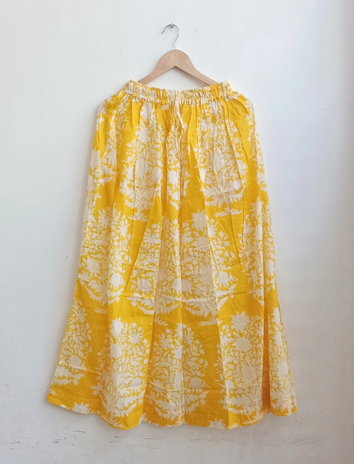 Indian 100% Cotton Yellow Large Floral Skirt Women's Clothing Partywear skirt US