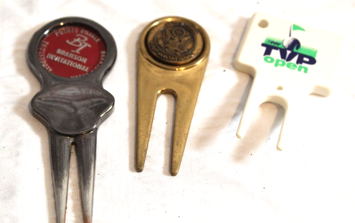 Golf Divot Tools Lot Of Metal & Plastic Divots Jerry Ford Golf
