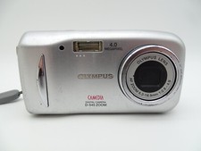 Olympus D-545 zoom compact digital camera